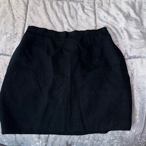 Elegant Black Women's Skirt